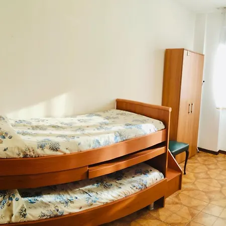 7lecci House شقة